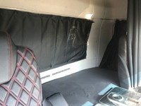 UDトラックスクオンアルミウイング大型（10t）[写真30]