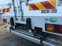 UDトラックスクオンアルミウイング大型（10t）[写真07]