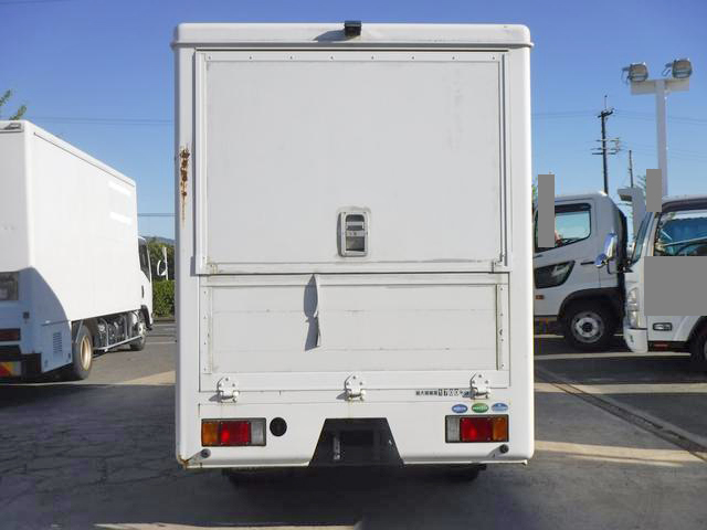 いすゞエルフ移動販売車小型（2t・3t）[写真09]