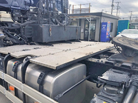 日野プロフィアトレーラーヘッド（トラクターヘッド）大型（10t）[写真12]