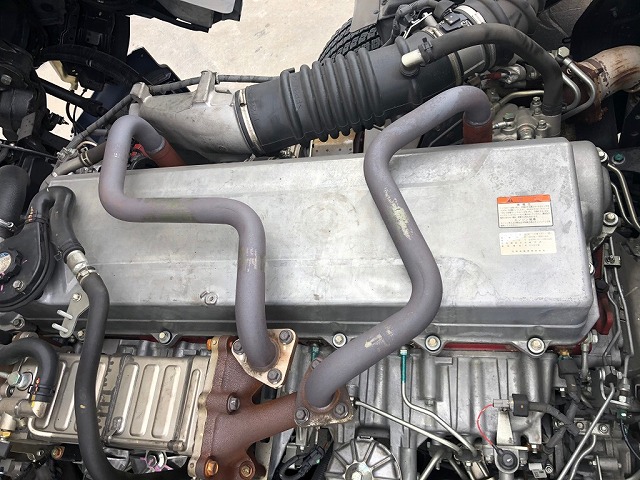 日野プロフィアトレーラーヘッド（トラクターヘッド）大型（10t）[写真18]