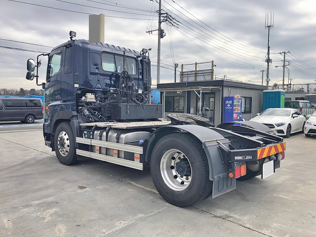 日野プロフィアトレーラーヘッド（トラクターヘッド）大型（10t）[写真02]