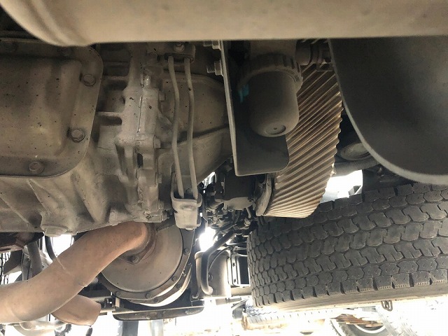 日野プロフィアトレーラーヘッド（トラクターヘッド）大型（10t）[写真20]