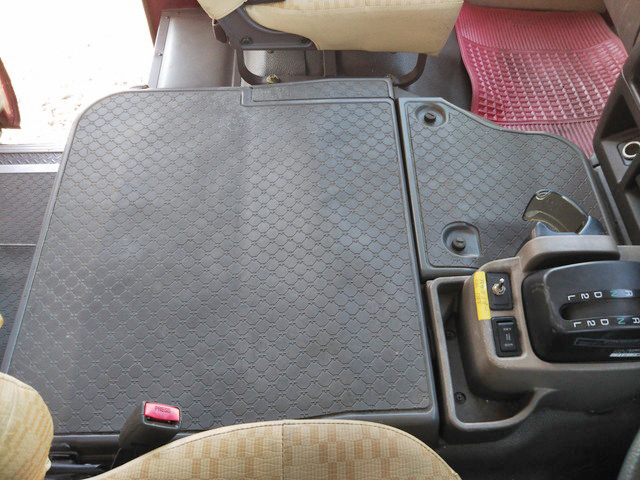 三菱ふそうローザマイクロバス[写真26]