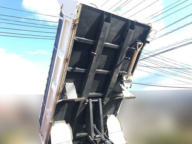 日野デュトロダンプ小型（2t・3t）[写真13]