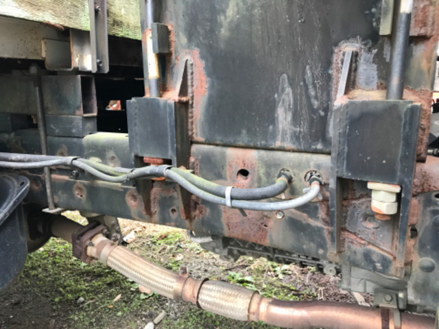 いすゞエルフクレーン4段小型（2t・3t）[写真15]