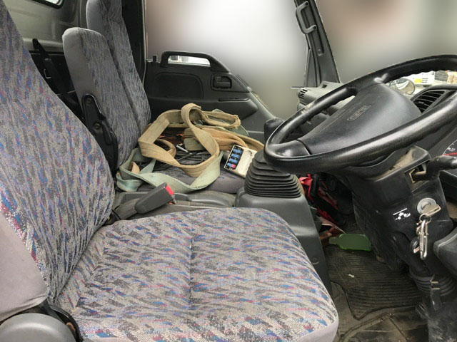 いすゞエルフクレーン4段小型（2t・3t）[写真20]