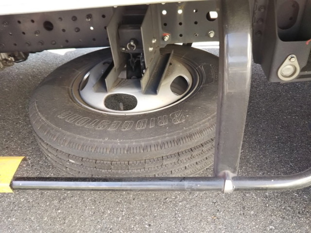 三菱ふそうキャンター冷凍車（冷蔵車）小型（2t・3t）[写真14]