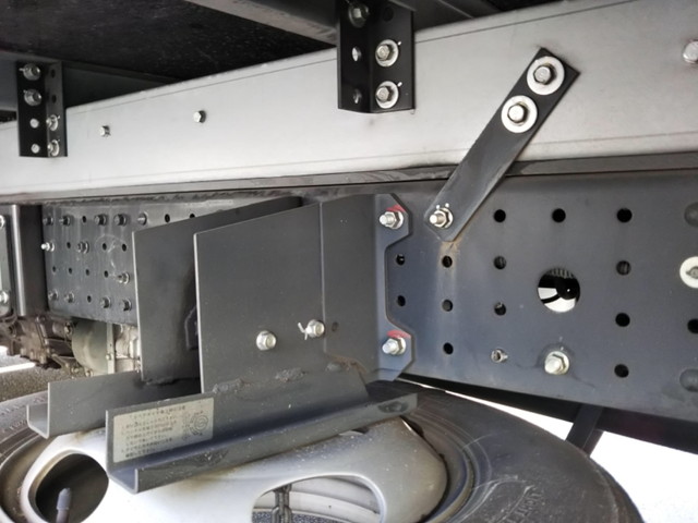 三菱ふそうキャンター冷凍車（冷蔵車）小型（2t・3t）[写真15]