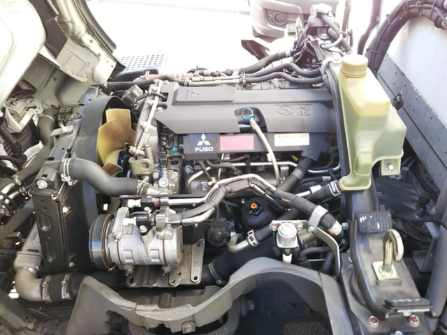 三菱ふそうキャンター冷凍車（冷蔵車）小型（2t・3t）[写真21]