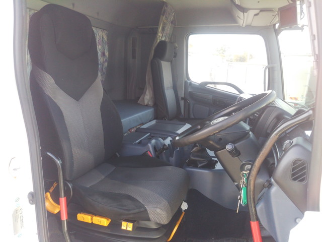 日野プロフィア冷凍車（冷蔵車）大型（10t）[写真27]