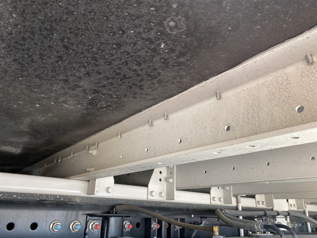 日野プロフィアアルミウイング大型（10t）[写真18]