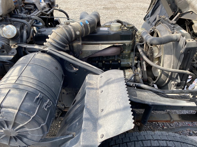 三菱ふそうファイタークレーン3段中型（4t）[写真22]