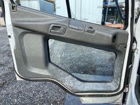 三菱ふそうファイタークレーン3段中型（4t）[写真24]