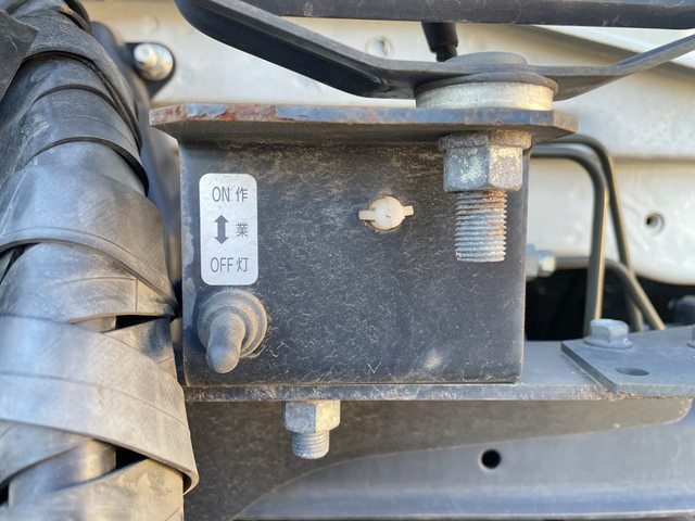 三菱ふそうその他の車種トレーラーヘッド（トラクターヘッド）大型（10t）[写真15]