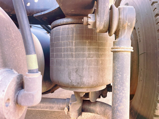 三菱ふそうその他の車種トレーラーヘッド（トラクターヘッド）大型（10t）[写真19]