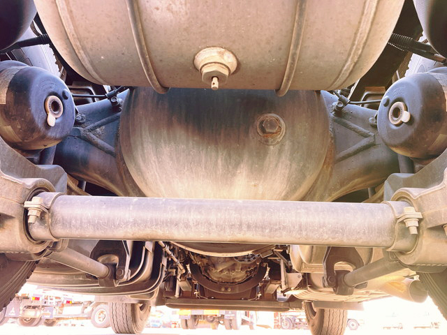 三菱ふそうその他の車種トレーラーヘッド（トラクターヘッド）大型（10t）[写真22]