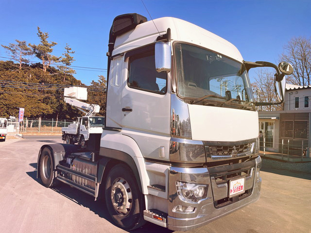 三菱ふそうその他の車種トレーラーヘッド（トラクターヘッド）大型（10t）[写真03]