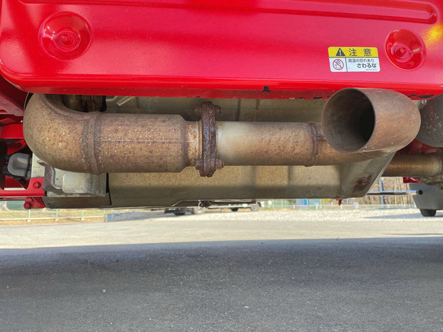 いすゞフォワード冷蔵冷凍ウイング増トン（6t・8t）[写真29]