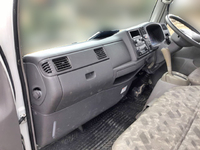 マツダタイタンダッシュ平ボディ小型（2t・3t）[写真16]