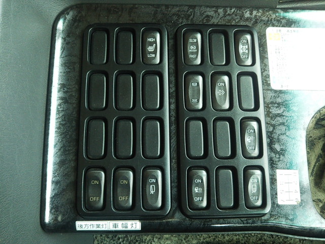 三菱ふそうスーパーグレート深ダンプ（土砂禁ダンプ）大型（10t）[写真33]