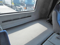 いすゞギガトレーラーヘッド（トラクターヘッド）大型（10t）[写真12]