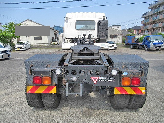 いすゞギガトレーラーヘッド（トラクターヘッド）大型（10t）[写真05]