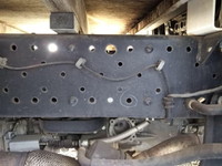 いすゞエルフ平ボディ小型（2t・3t）[写真10]