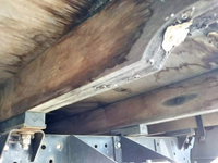 いすゞエルフ平ボディ小型（2t・3t）[写真13]