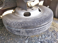 いすゞエルフ平ボディ小型（2t・3t）[写真16]