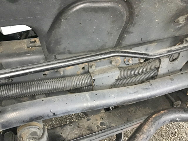 いすゞギガアルミウイング大型（10t）[写真16]