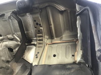 いすゞギガアルミウイング大型（10t）[写真21]