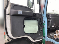 いすゞギガアルミウイング大型（10t）[写真25]