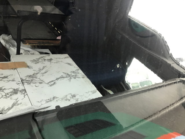 いすゞギガアルミウイング大型（10t）[写真26]