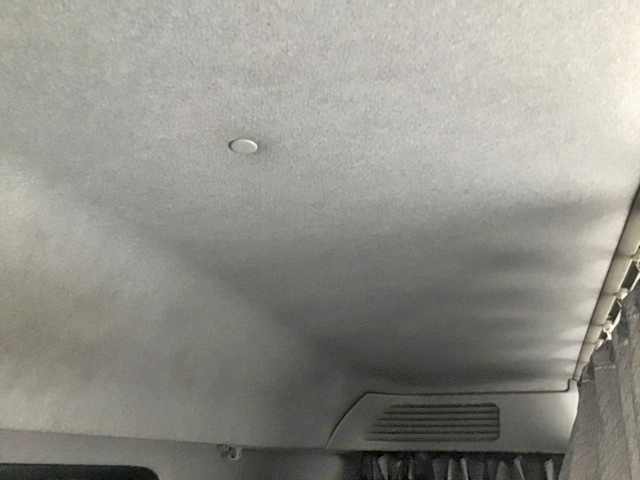 いすゞギガアルミウイング大型（10t）[写真32]