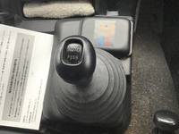 いすゞギガアルミウイング大型（10t）[写真33]