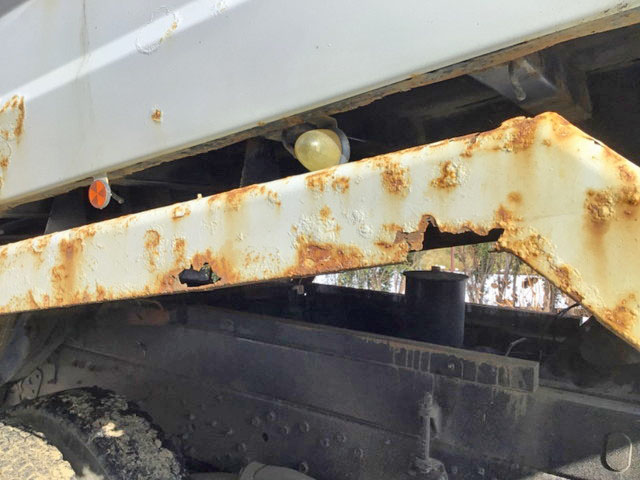 三菱ふそうスーパーグレートダンプ大型（10t）[写真13]