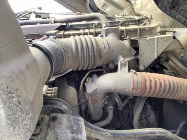 三菱ふそうスーパーグレートダンプ大型（10t）[写真24]