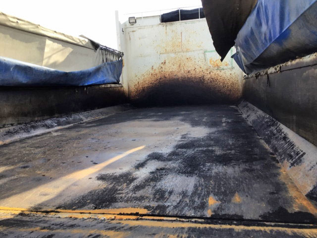 三菱ふそうスーパーグレートダンプ大型（10t）[写真08]