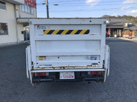 トヨタトヨエース平ボディ小型（2t・3t）[写真11]