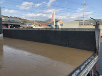 トヨタトヨエース平ボディ小型（2t・3t）[写真16]