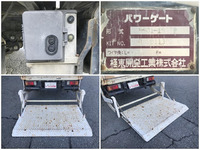 トヨタトヨエース平ボディ小型（2t・3t）[写真20]