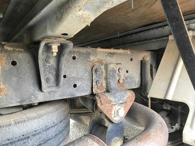 トヨタトヨエース平ボディ小型（2t・3t）[写真25]