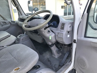 トヨタトヨエース平ボディ小型（2t・3t）[写真35]