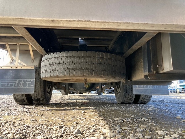 日野レンジャーアルミブロック中型（4t）[写真13]