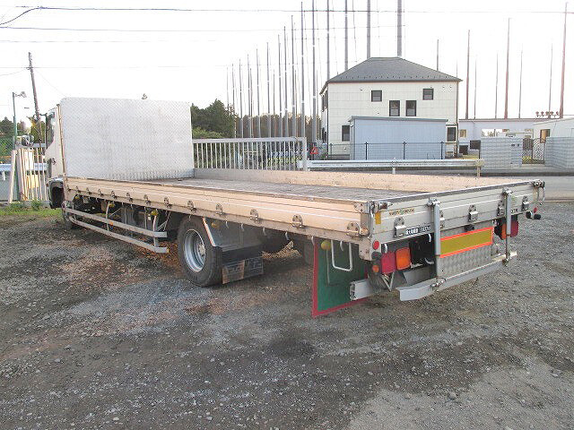 日野レンジャーアルミブロック中型（4t）[写真02]