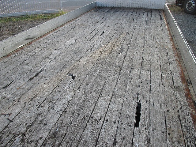 日野レンジャーアルミブロック中型（4t）[写真07]