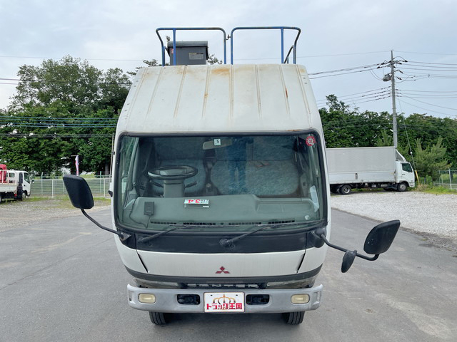 三菱ふそうキャンター高所作業車小型（2t・3t）[写真10]