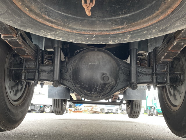 三菱ふそうキャンター高所作業車小型（2t・3t）[写真20]