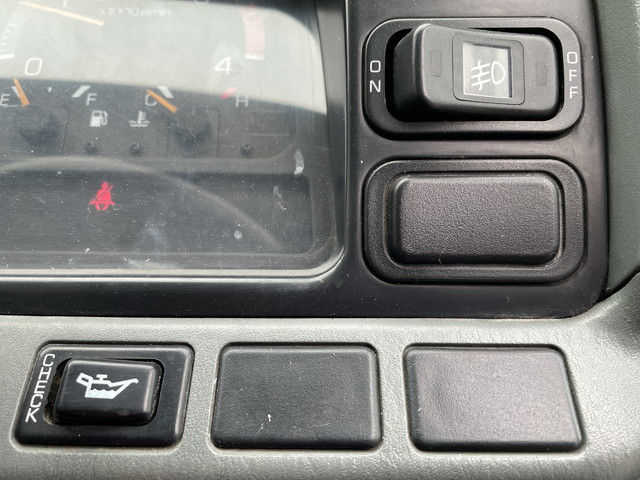 三菱ふそうキャンター高所作業車小型（2t・3t）[写真34]